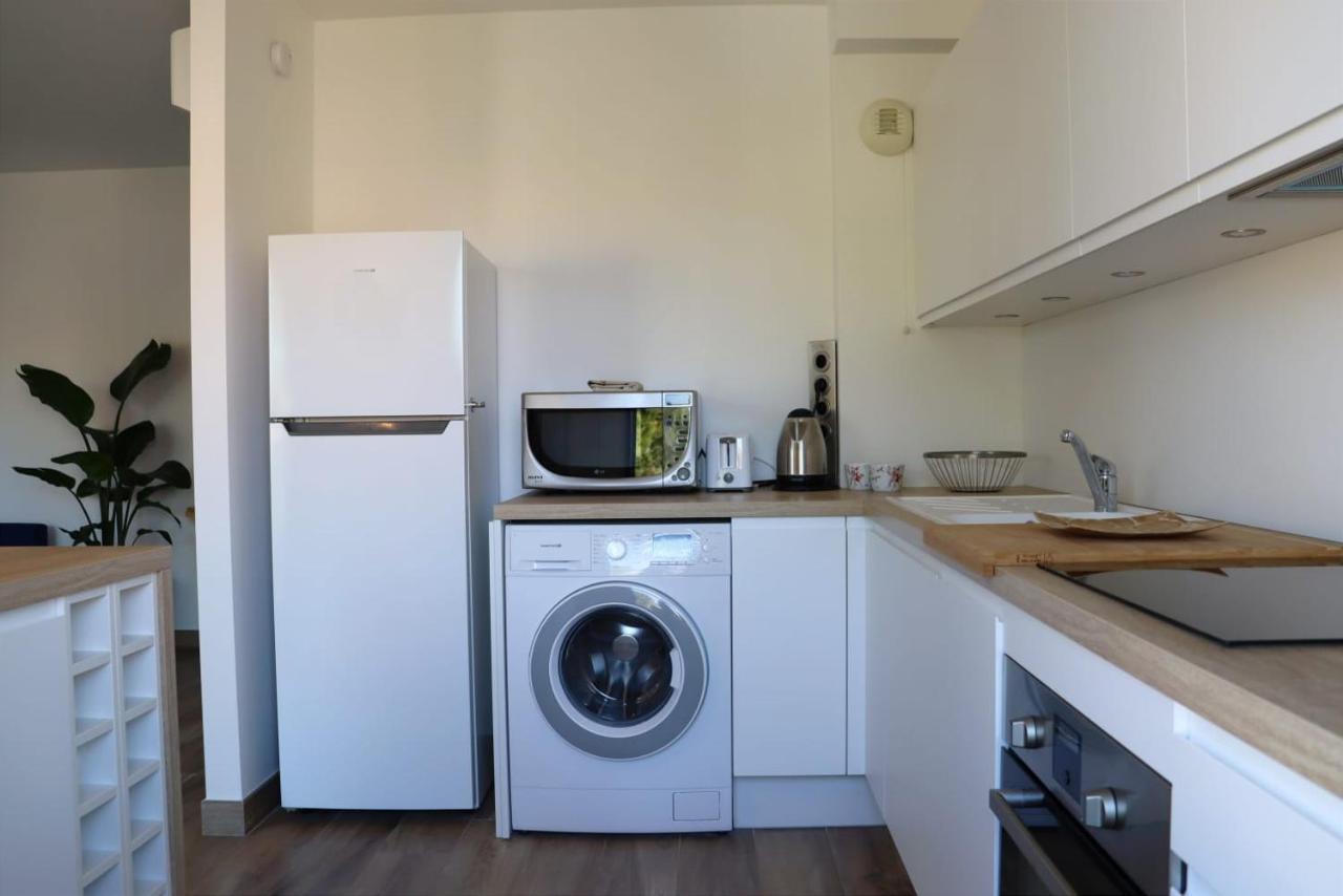 Uzes Centre La Terrasse Des Capucines Avec Garage Privee Apartman Kültér fotó