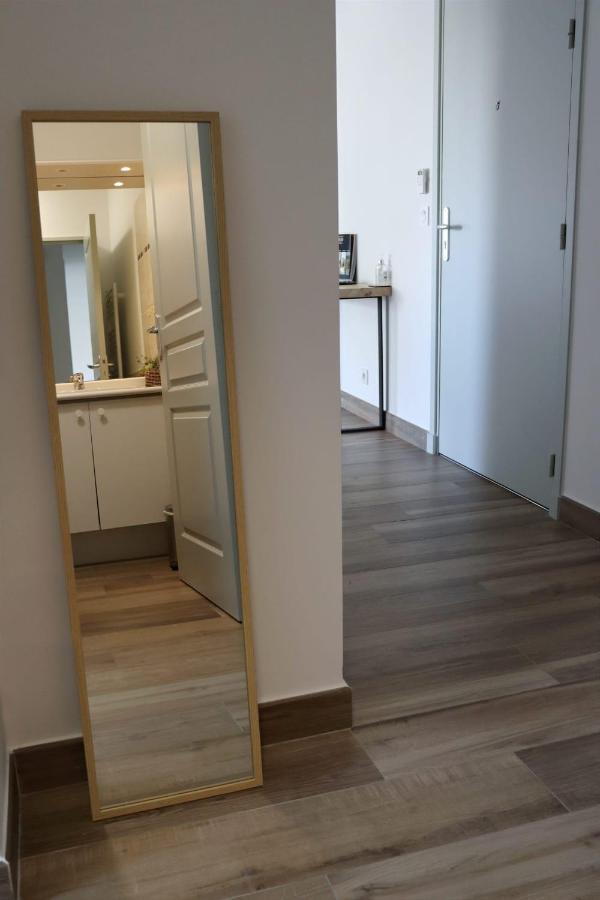 Uzes Centre La Terrasse Des Capucines Avec Garage Privee Apartman Kültér fotó